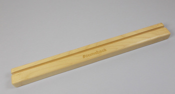 Engraved stand for boomerang Banan Rogal colorless #comeback