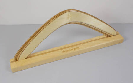 Engraved stand for boomerang Banan Rogal colorless #comeback