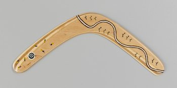 Banan Ethno Opossum decorated wooden returning boomerang